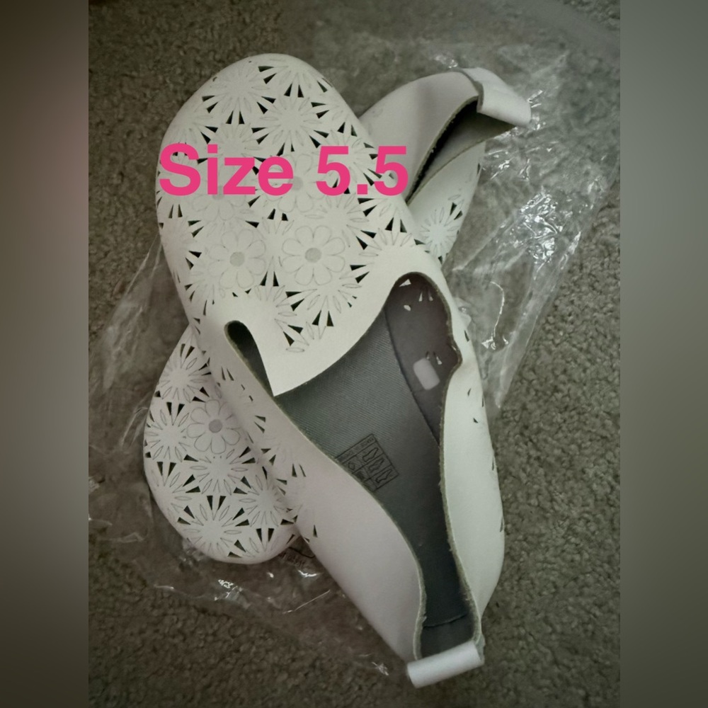 White Floral Cutout Women's Shoes